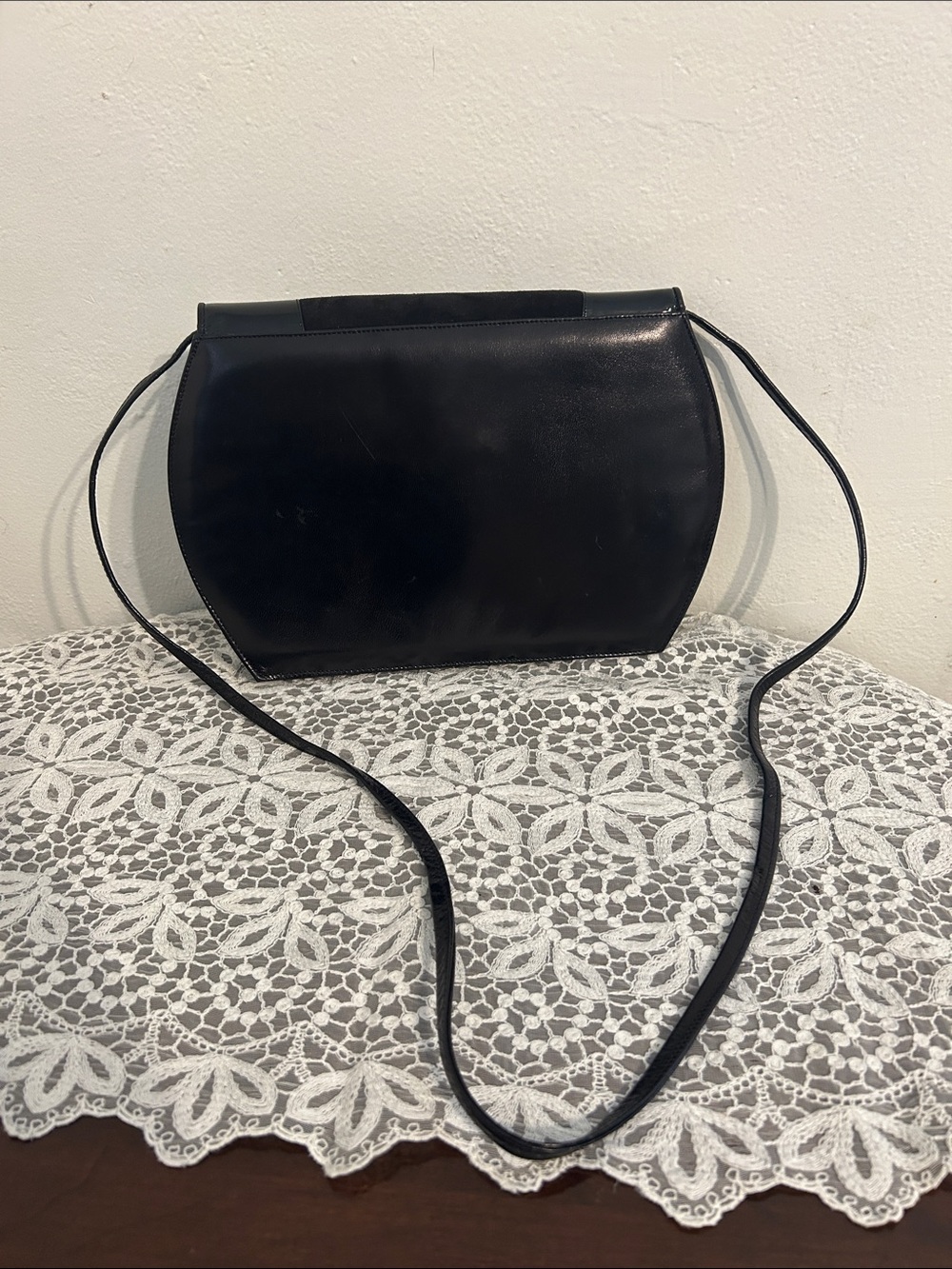 Vintage Italian Leather Elegant Black Crossbody Bag Envelope Snakeskin Accent - Picture 3 of 6